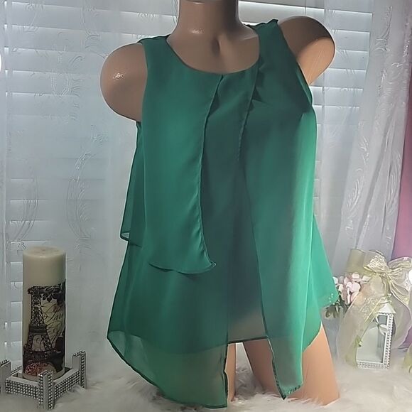 1663 FOREVER 21 Green Top Size Small - Picture 1 of 7